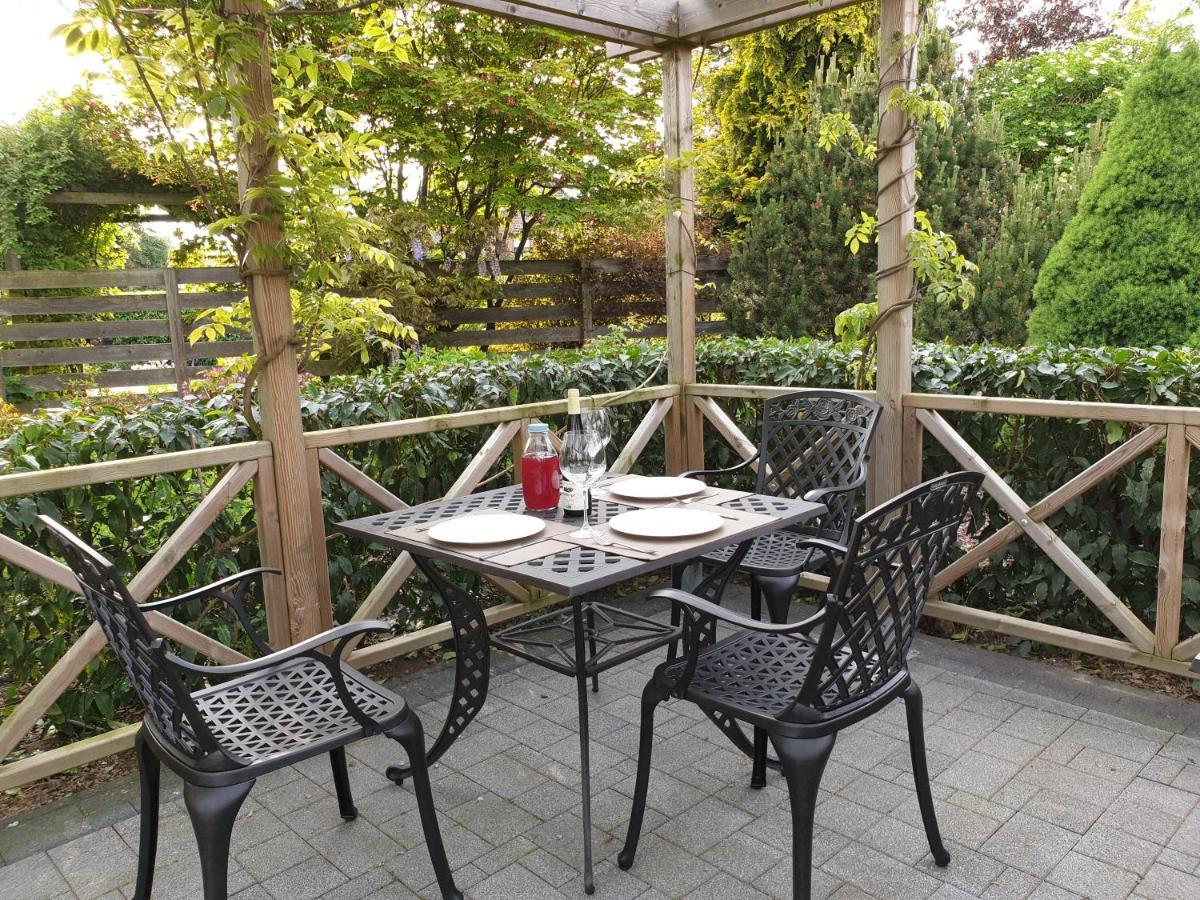 B&B Secret Garden Adults Only 부런 외부 사진